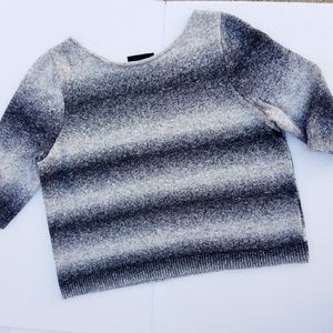 Lane Bryant black and light gray sweater top 18/20